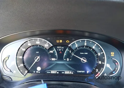 2019 BMW 540I из США, поврежденный, VIN WBAJE5C59KWE66214